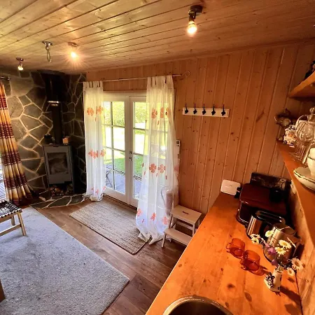 Πανσιόν Norwegian Saunahouse 4*